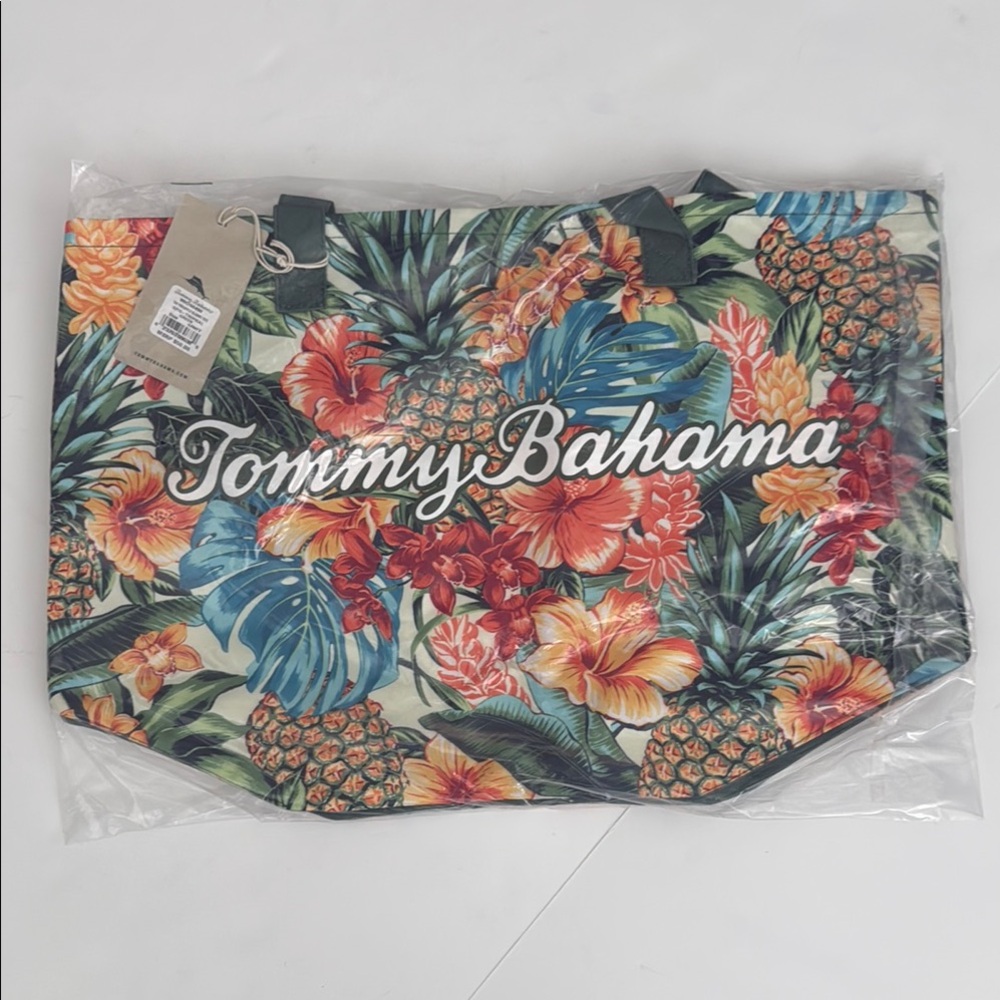 Tommy Bahama Vibrant Pineapple Blooms Tote - Green and Orange